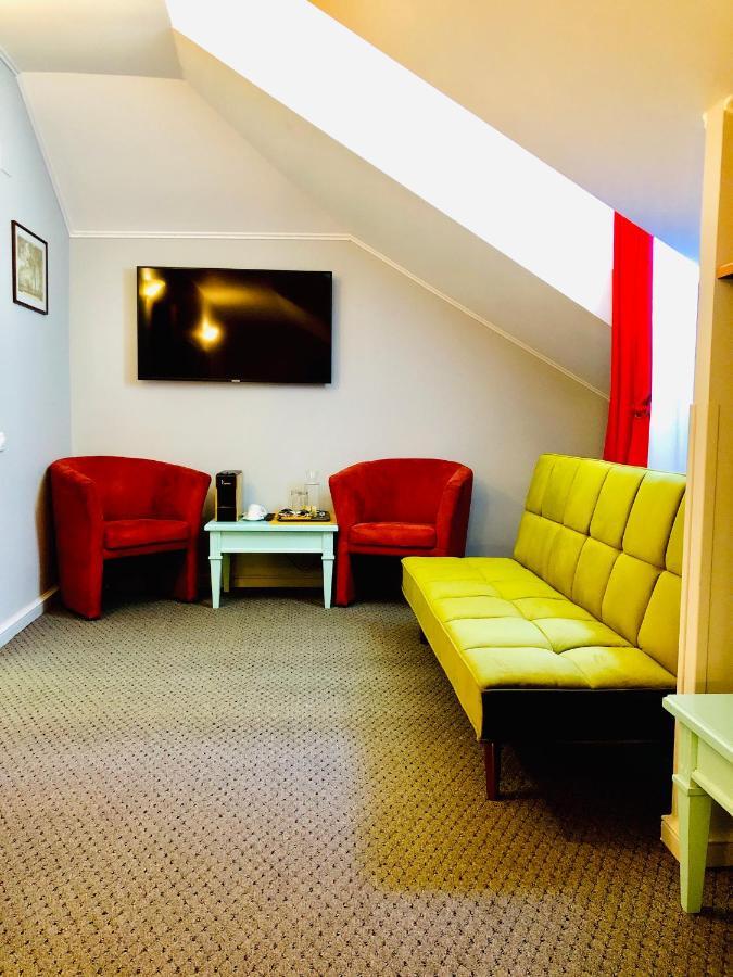 Vila De Argint Aleea Pelesului Nr 2 Sinaia Eksteriør bilde